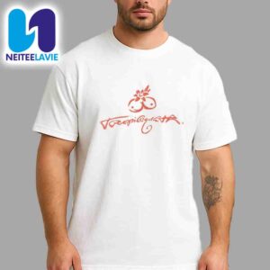 Karol G Tropicoqueta Album 2025 Merchandise Unisex T-Shirt